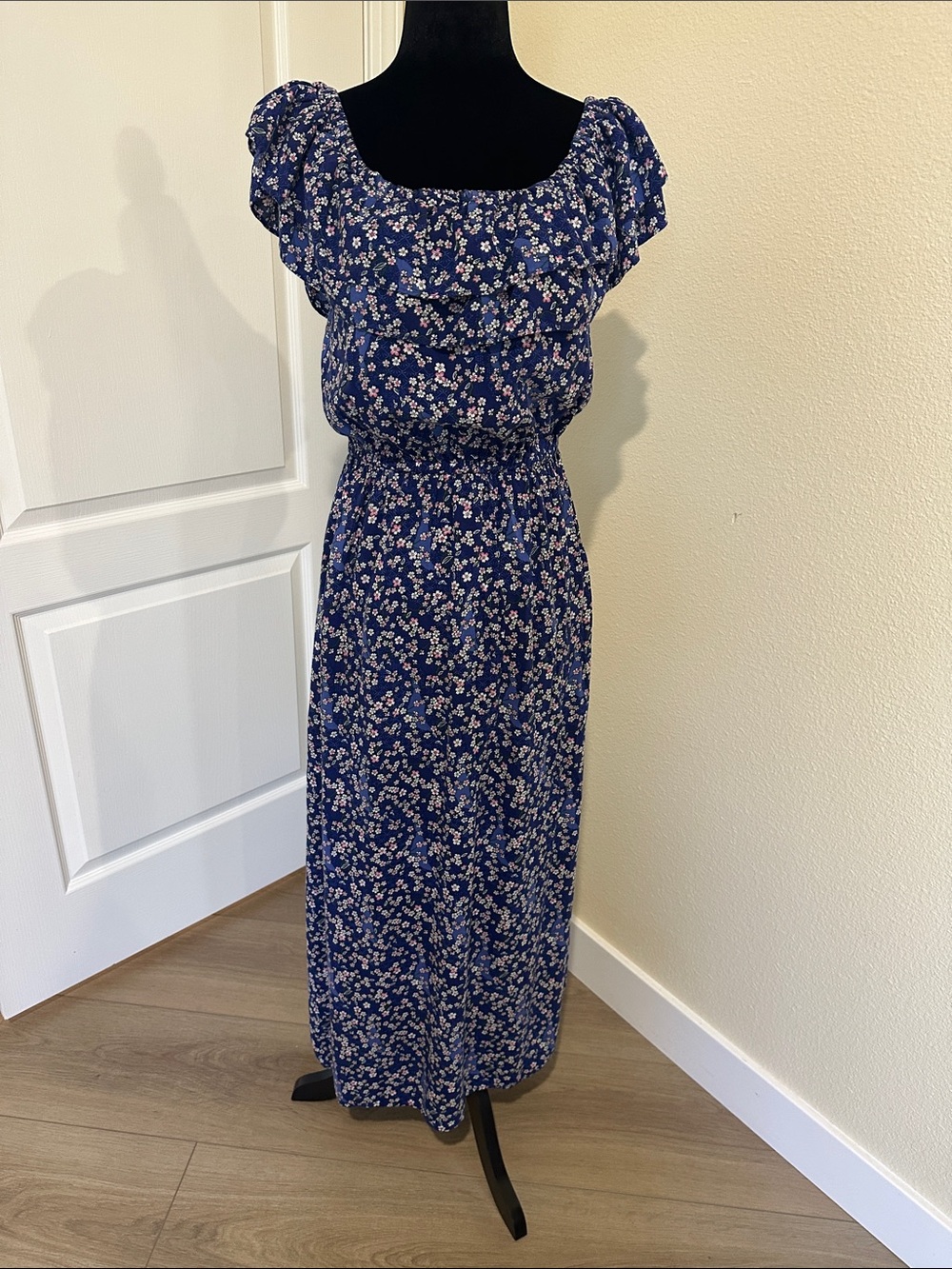 Blue Floral Maxi Dress with Elastic Waist, double ruffles around neckline. Med